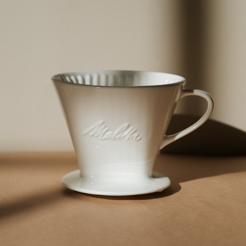 Mengger Keramik Kaffeefilter Set - Porzellan Handfilter Mit Kanne, 17,5x10cm, Schwarz